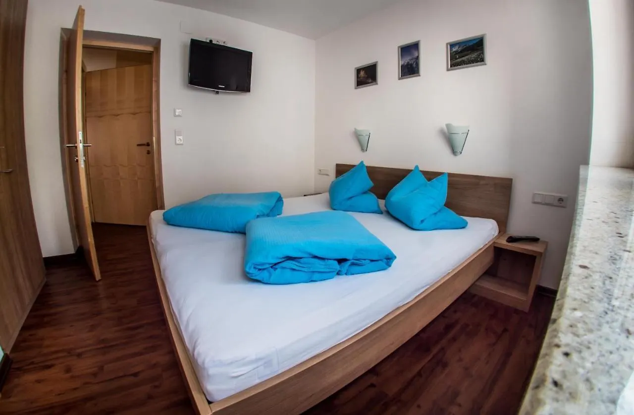 Aparthotel Alpenapart Saphir Solden